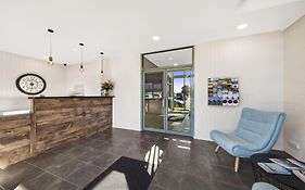 Moonlight Bay Apartments