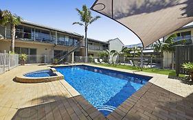 Moonlight Bay Apartments